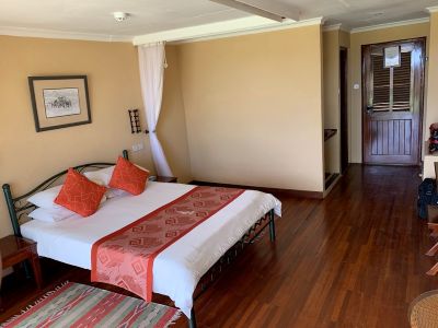 Ashnil Aruba Lodge