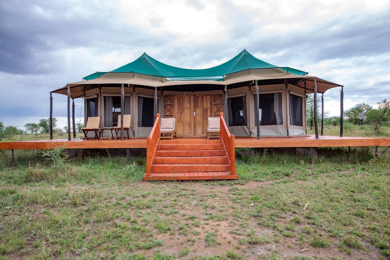 Olkarien Eco Safari Camp in Serengeti